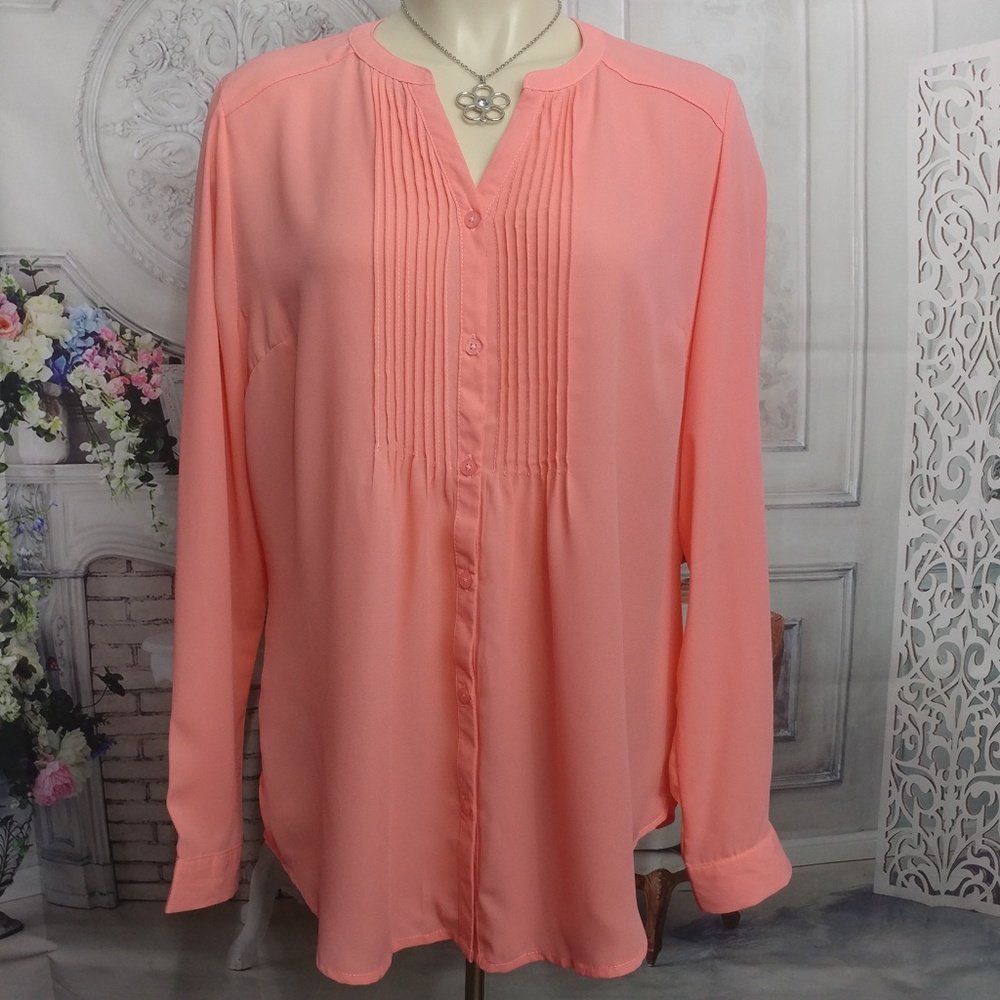 NEW Laura Scott Salmon Pink Button Blouse Med